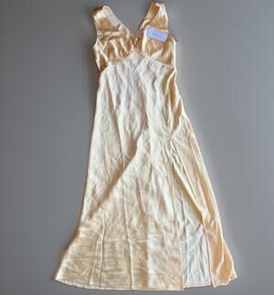 Billy J Taylor Maxi Dress Yellow Satin Size 12 NWT Wedding Guest Formal